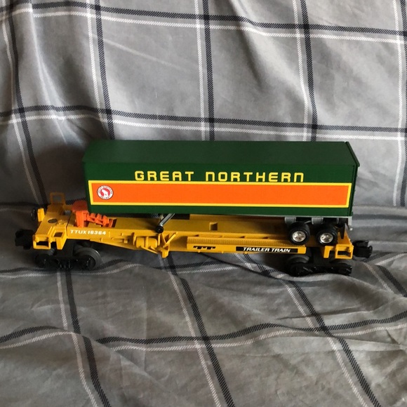 Lionel- tofc- with three (3) intermodal trailers - Picture 6 of 6